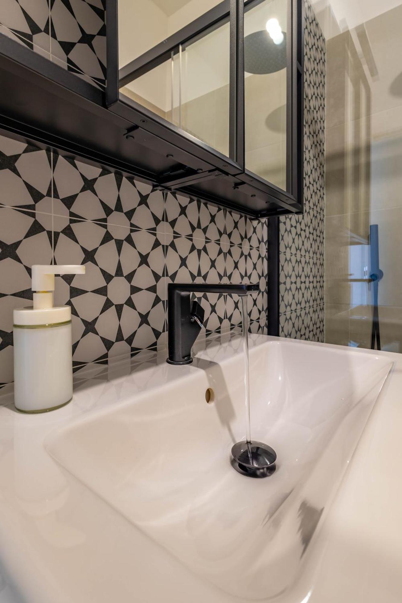 U Paradise - Intero Apt - Vicino Bari Lägenhet Valenzano Exteriör bild